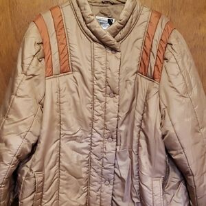 1980's Women's Beige and Brown Puffer Jacket